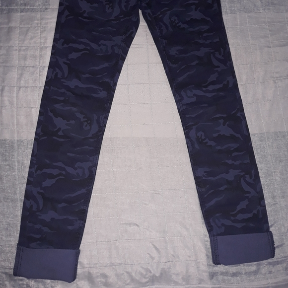 Jeans - Picture 2 of 5